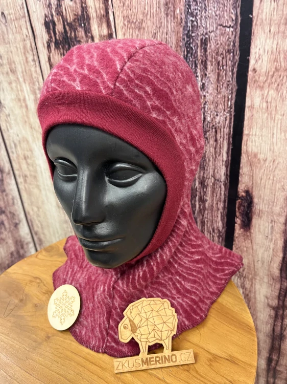 Zimní merino-fleece kukla Lambio - burgundy duny