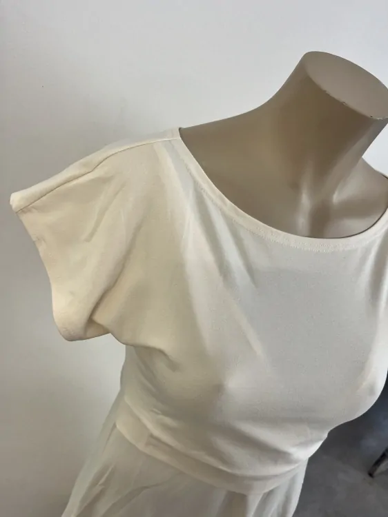 Kojicí šaty Amalie modal - CREAM