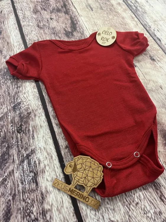 Rostoucí celoroční MERINO/HEDVÁBÍ body Lambio, KR - Červené