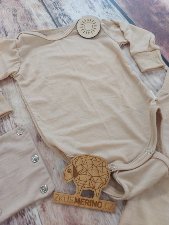 Rostoucí letní MERINO komplet Lambio, DR - Pískový*