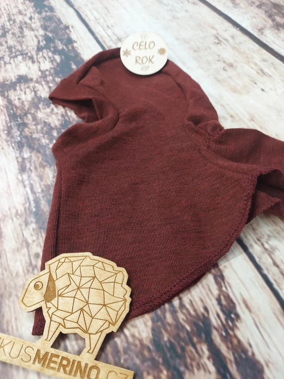 Celoroční MERINO kukla Lambio - Rubín