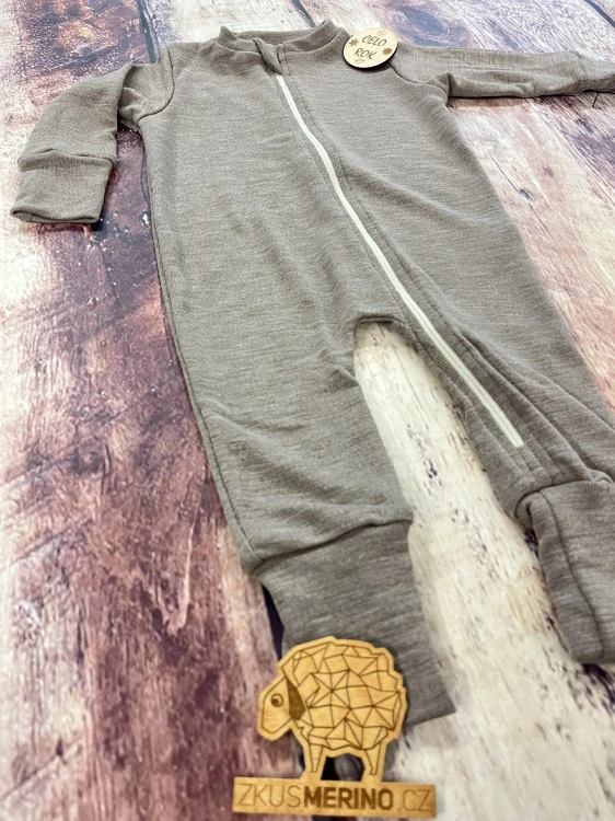 Rostoucí celoroční MERINO overal Lambio, DR - Oříšek 