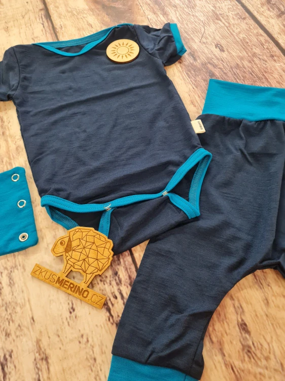 Rostoucí letní MERINO komplet Lambio, KR - Tmavě modrý/tyrkys lem*