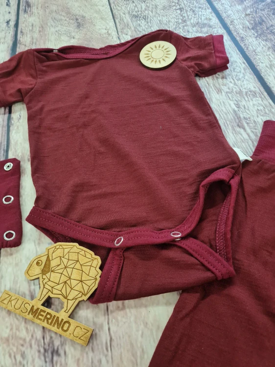 Rostoucí letní MERINO komplet Lambio, KR - Javor*