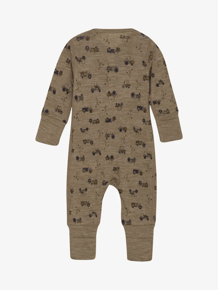 Celoroční merino overal CeLaVi - Celopotisk - Traktory - Cocoa Creme