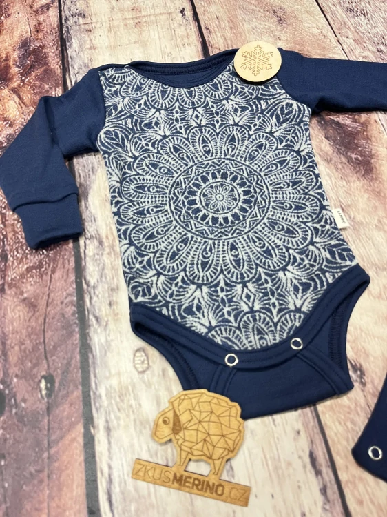 Rostoucí zimní MERINO body Lambio, DR - Mandala modrá/navy*