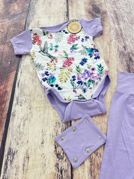 Rostoucí BAMBUSOVÝ komplet Lambio, KR - Luční ptáčci/sv. fialová*