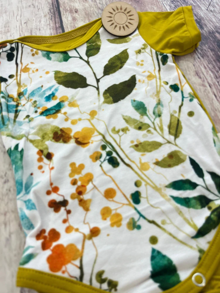 Rostoucí bambusové body Lambio, KR - Lístečky/zlatozelená