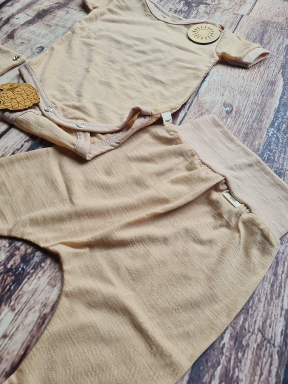 Rostoucí letní MERINO komplet Lambio, KR - pískový*