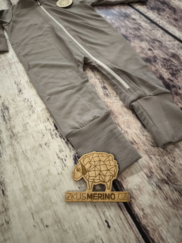 Rostoucí letní MERINO overal Lambio, DR & DN - Oříškový