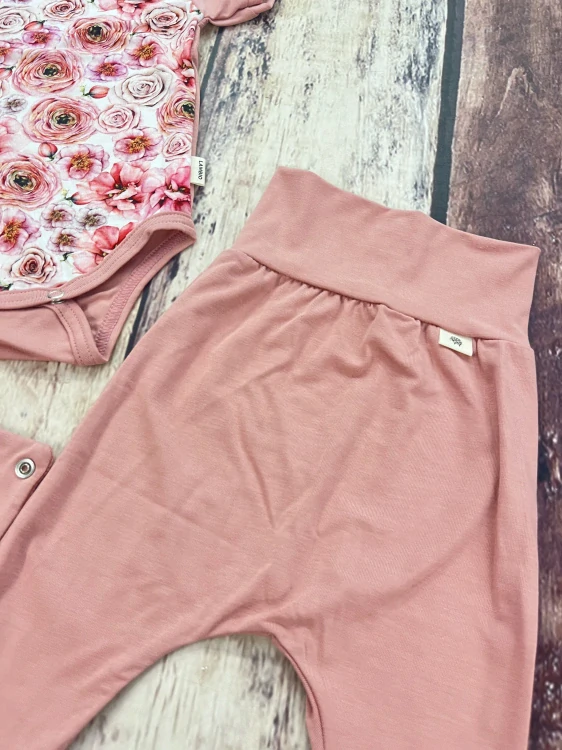 Rostoucí BAMBUSOVÝ komplet Lambio, KR - Růžičky/dusty rose*