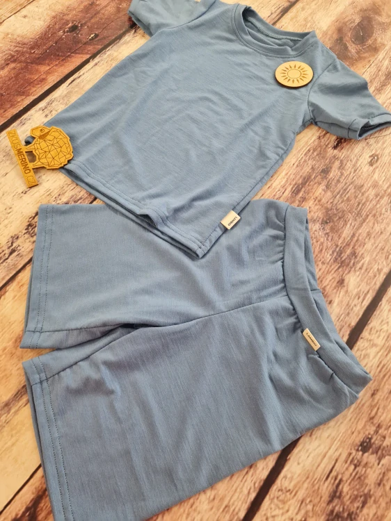 Dětský letní merino/lycra komplet/pyžamo Lambio, KR - Holubí modř