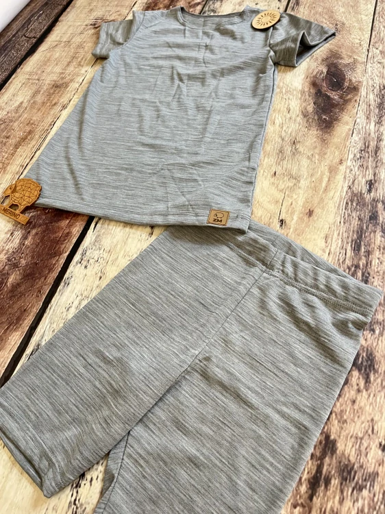 JUNIOR letní MERINO komplet/pyžamo ZM Basic, KR - Šedé melé