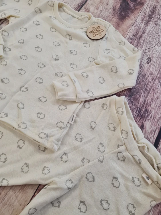 Zimní MERINO komplet / pyžamo Lambio - Ovečky*