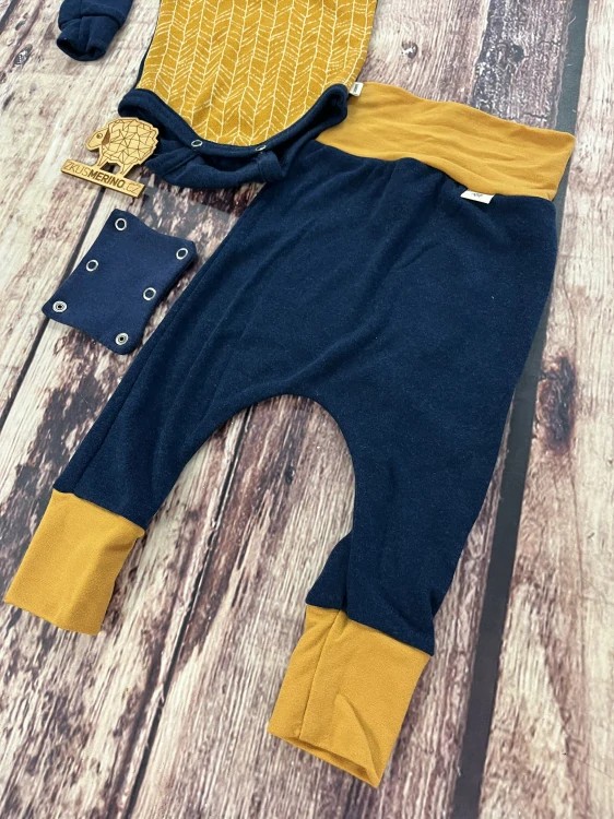 Rostoucí zimní MERINO komplet Lambio, DR - Šipky okr/navy