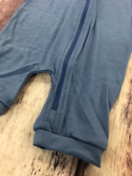 Rostoucí letní MERINO overal Lambio, KR - Holubí modř