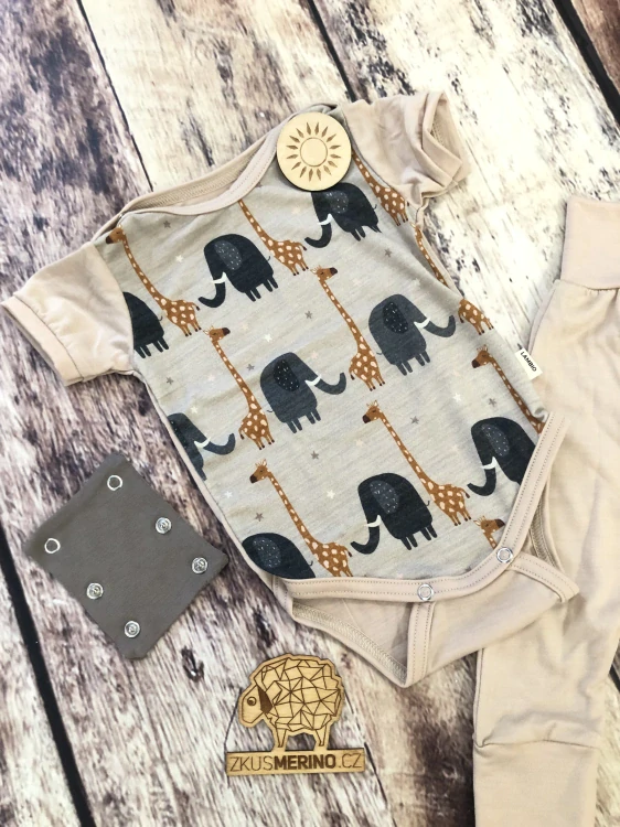 Rostoucí letní MERINO komplet Lambio, KR - ZOO/písek