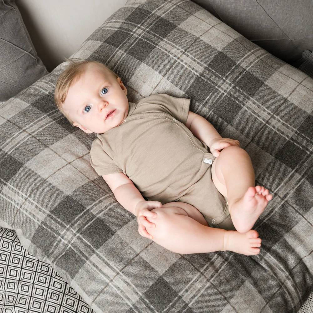 Merino/hedvábí ZAVINOVACÍ body Iobio, DR - Sand melange