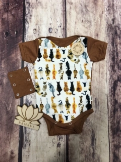 Rostoucí bambusové body Lambio, kr.rukáv - Kočky/skořice*