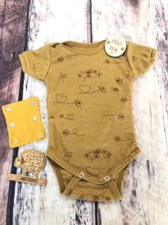 Rostoucí celoroční MERINO/HEDVÁBÍ body Lambio, KR - Čmeláci na zlaté